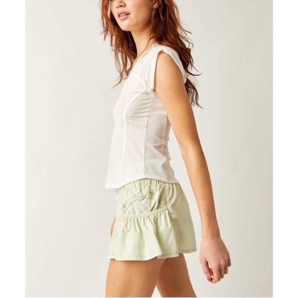 NWOT Free People Movement True North White Short Sleeve T-Shirt Size Medium - Picture 3 of 9